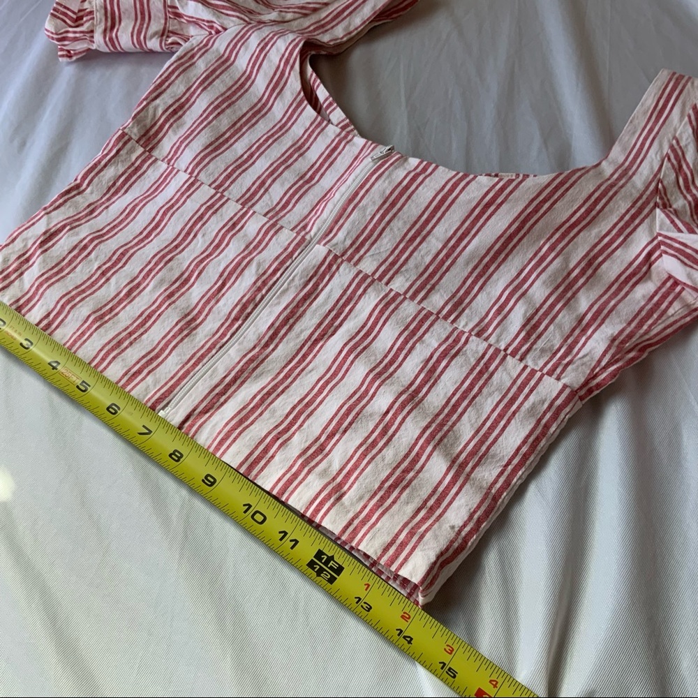 Stone Cold Fox Striped Sweet Heart Crop Top - Picture 9 of 13